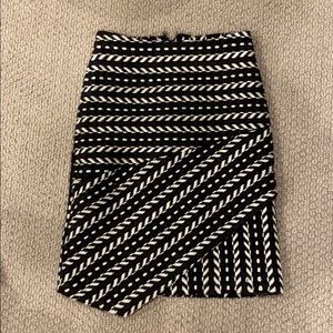 Woven pencil skirt